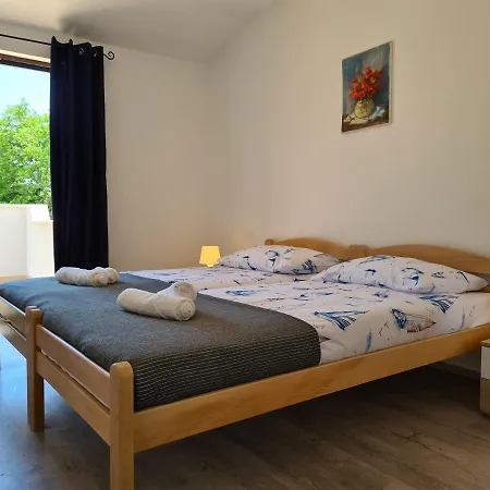 Eden Porec Gedići